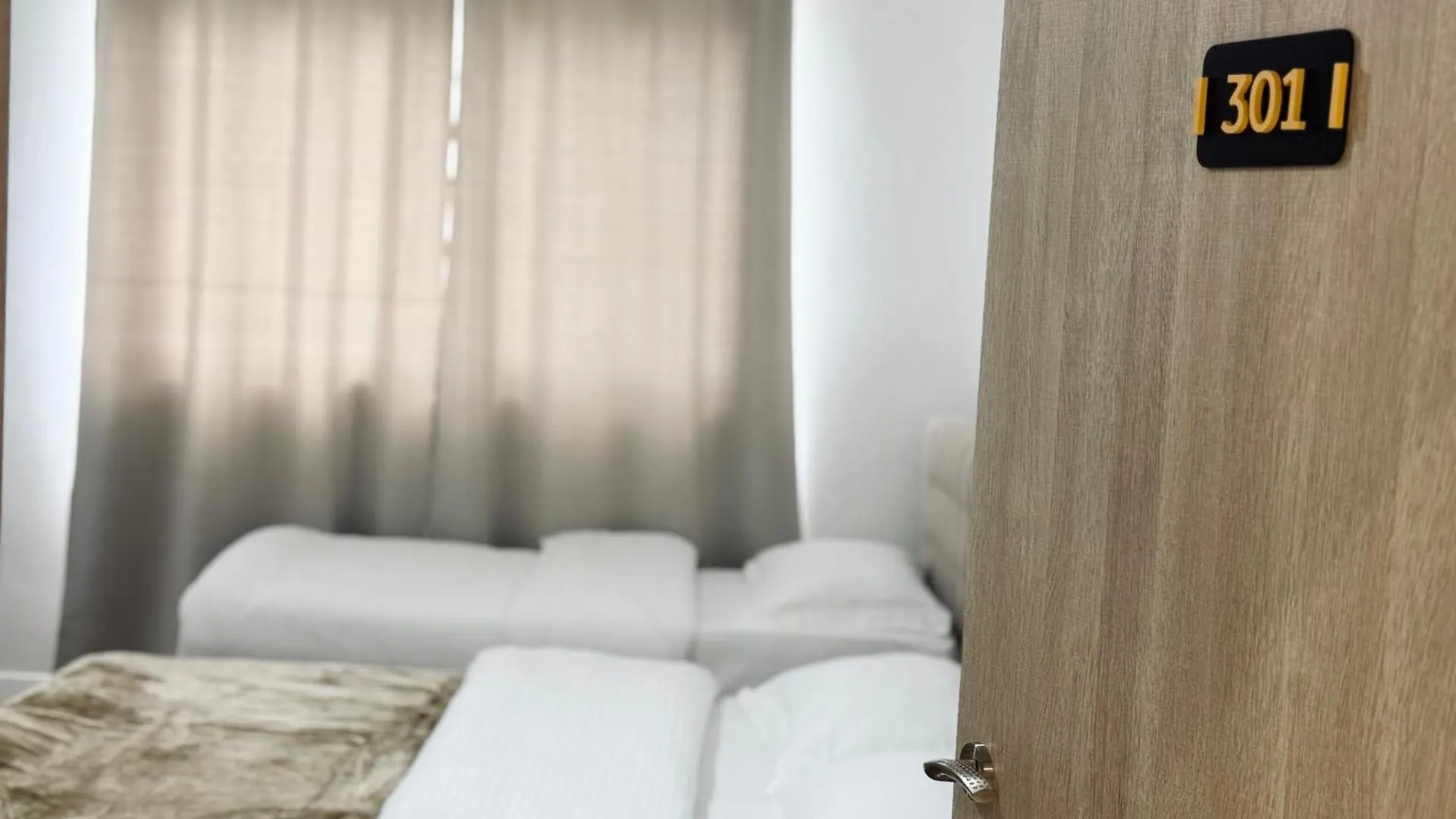 Kutal Park Inn Hotel Përmet