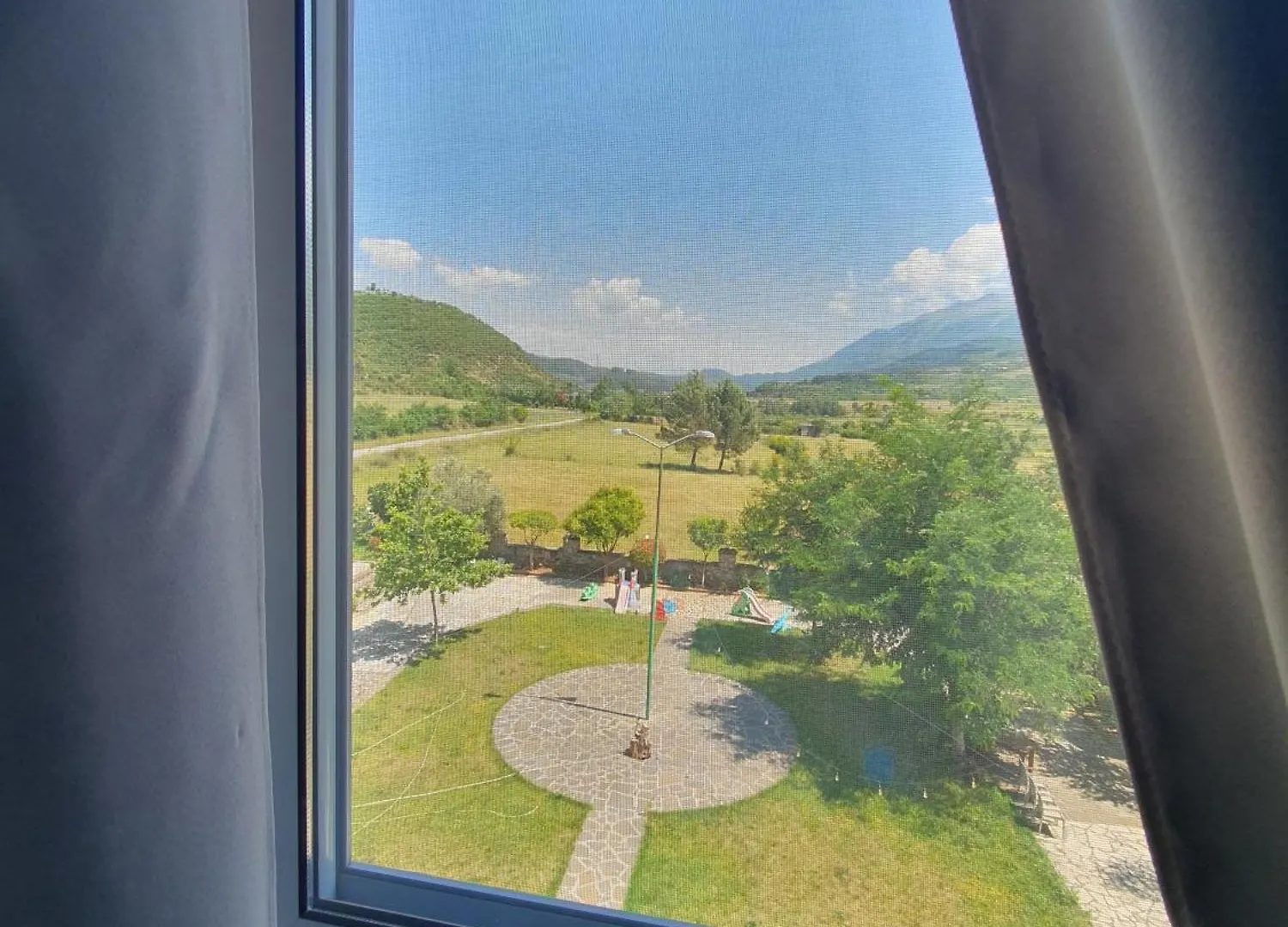 Kutal Park Inn Hotel Përmet