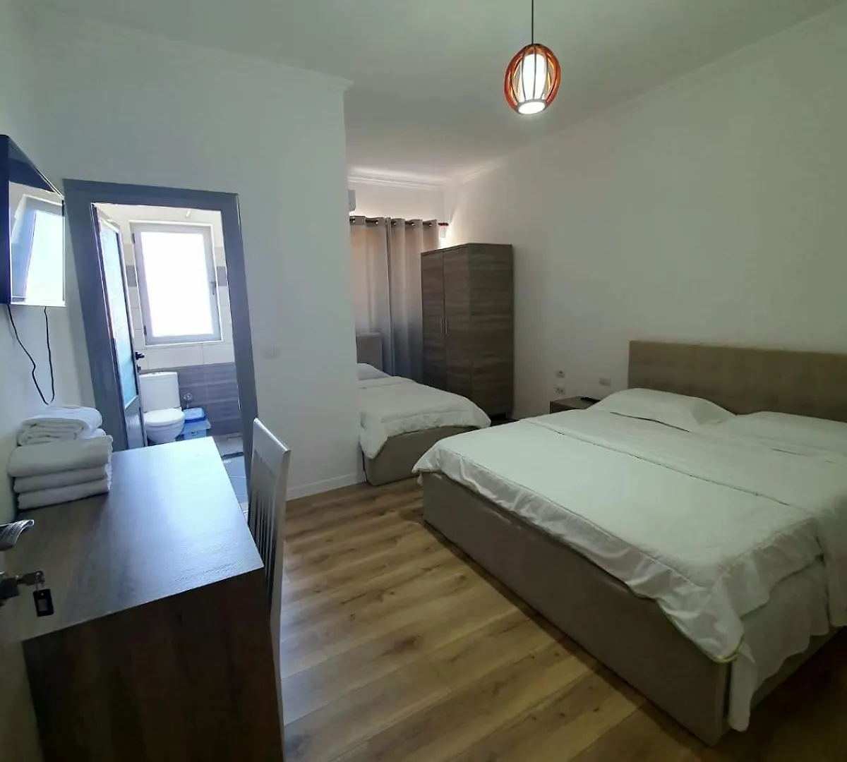 Kutal Park Inn Hotel Përmet