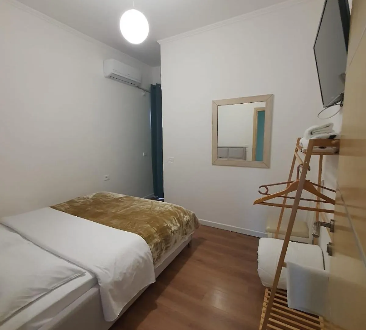 Kutal Park Inn Hotel Përmet Albania