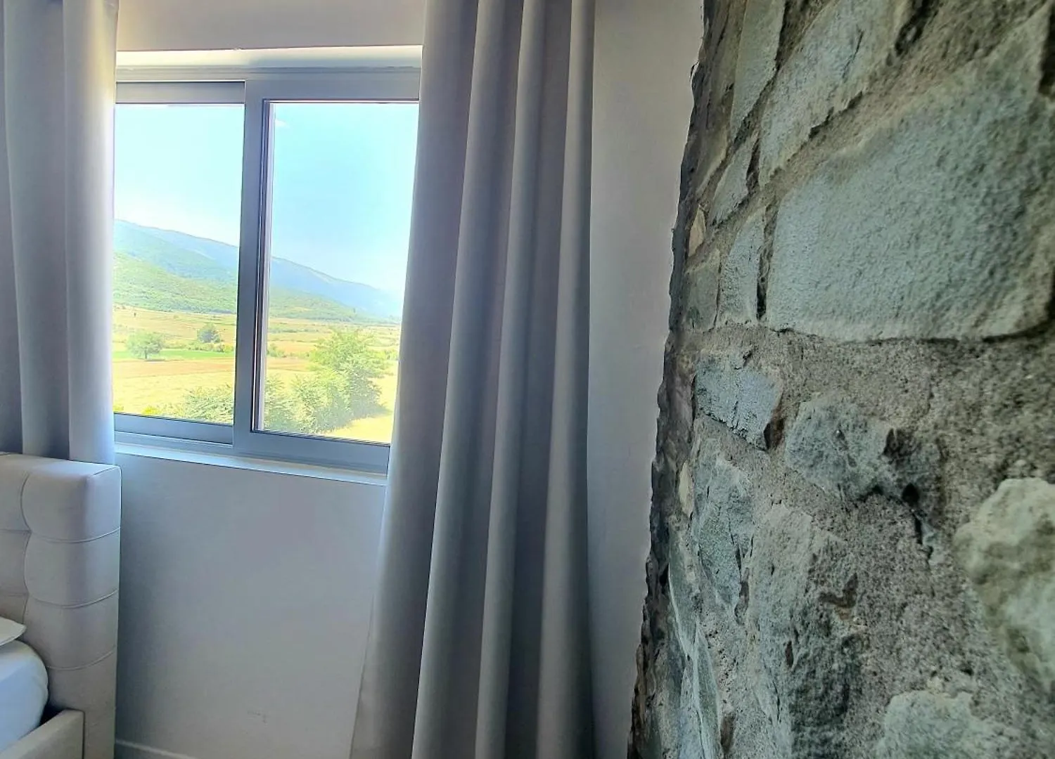 Kutal Park Inn Hotel Përmet Albania