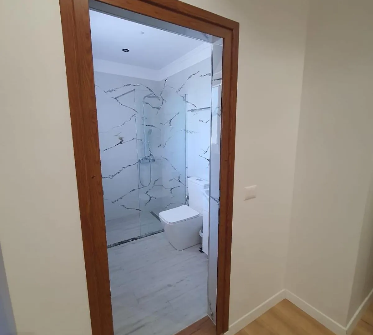 Kutal Park Inn Hotel Përmet 0*,  알바니아