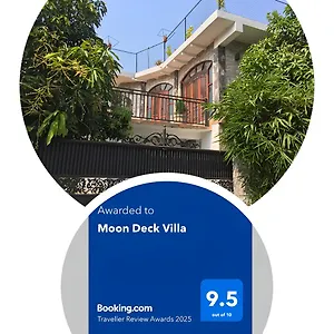 Moon Deck , Katunayaka Sri Lanka